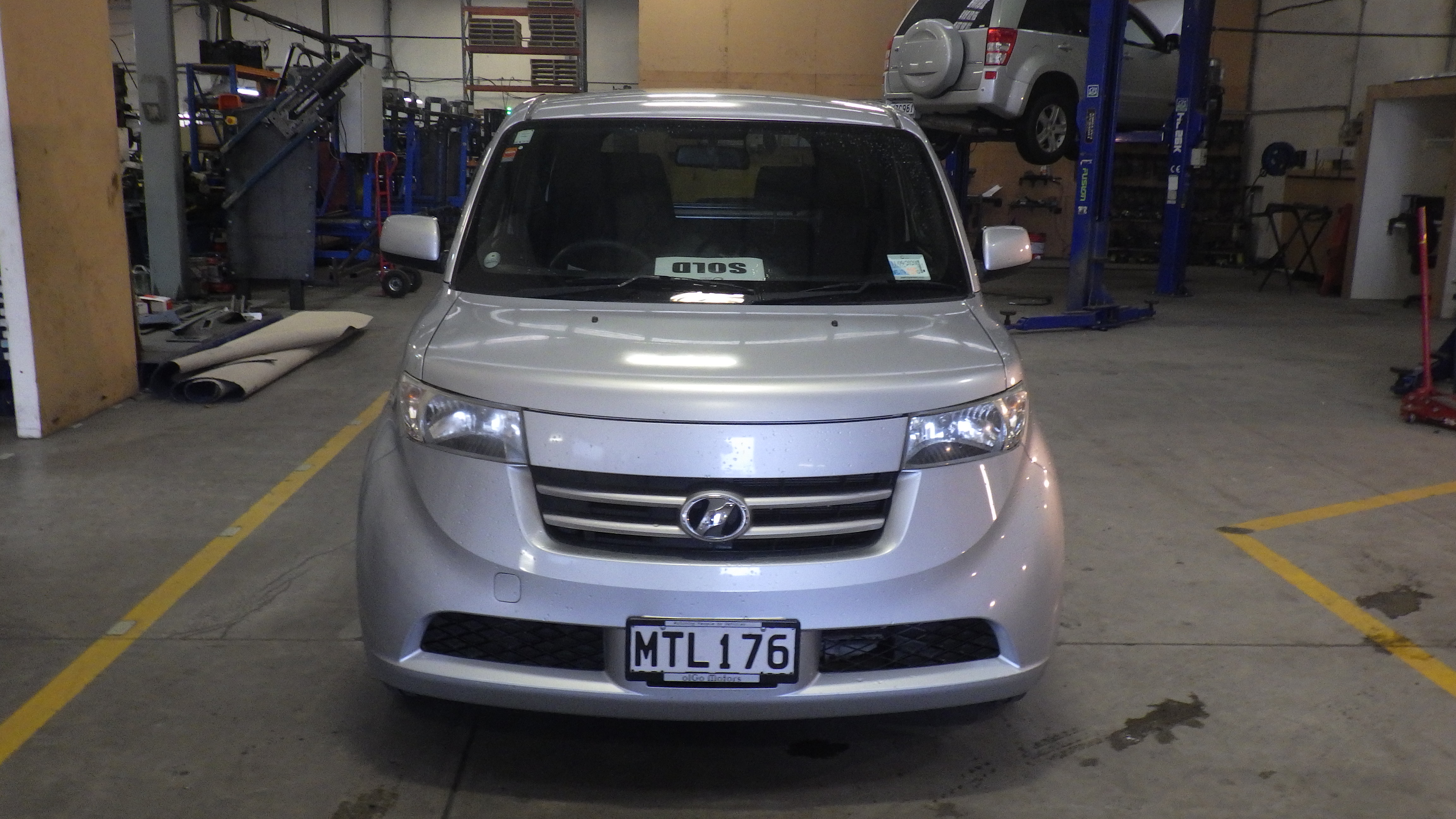TOYOTA BB